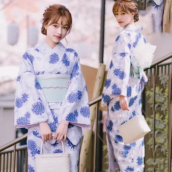 Uus Naiste Jaapani Kimono Sobiks 2024 Fashion Ametlik Jaapan Hommikumantel Yukata Rüü Naiste Vintage Trükitud Paranenud Kimono Kostüüm